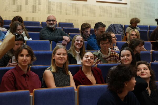 DSC00482~2 DSC00482~2