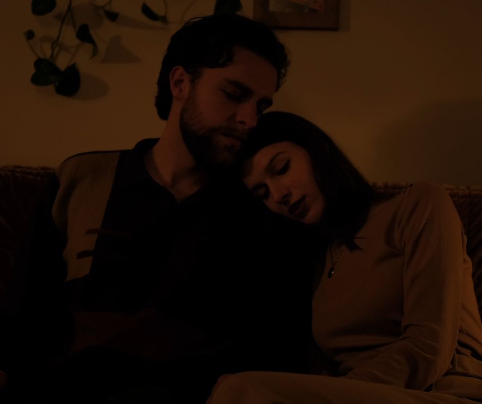 Wewnątrz (reż. Miłosz Kuczyński)