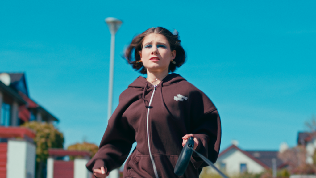 Za dużo (reż. Patrycja Żelazna)